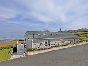 Rear- click for photo gallery